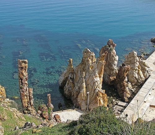 49259736_374355660064135_4225439935915622400_n (1)