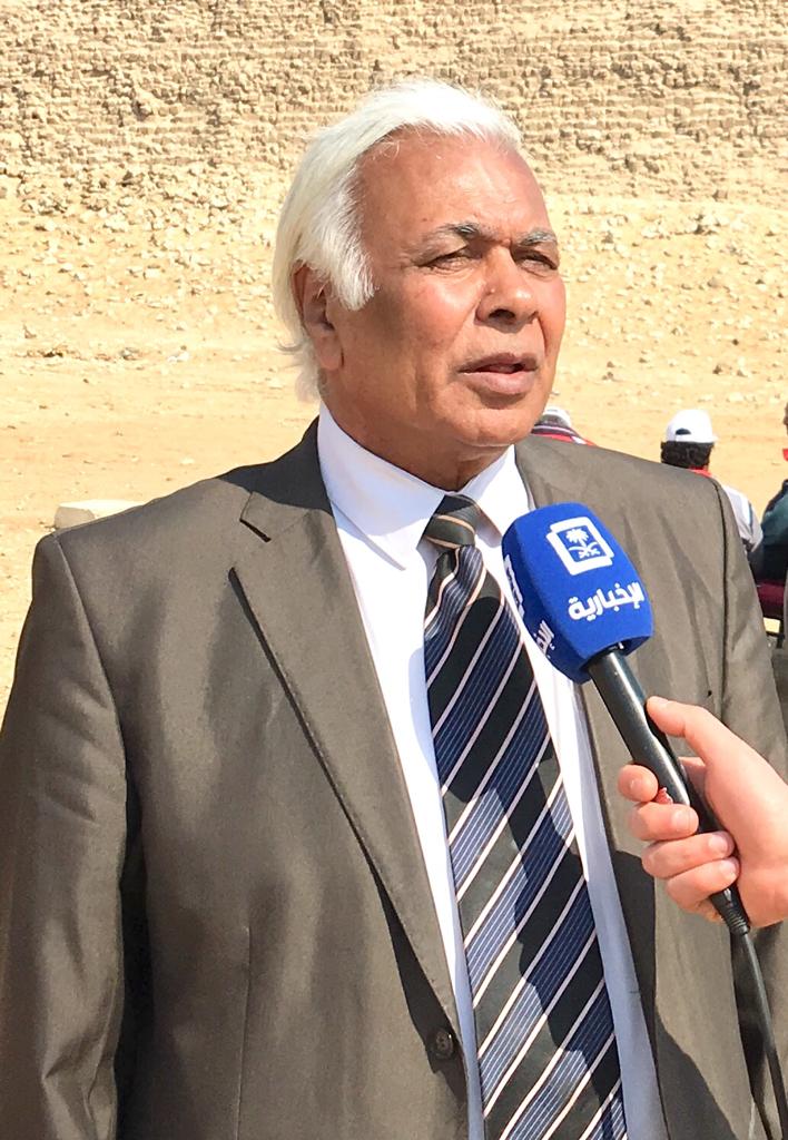 407ab6f0-df76-45e1-961e-2119075d3692