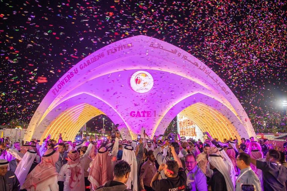 53010617_2275100806098930_453529154680258560_n