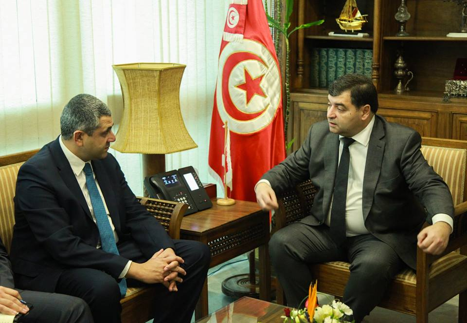 54257218_866383337087027_7414374379200446464_n