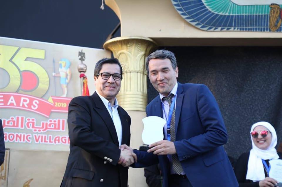 56816061_1760789624020470_35441743709077504_n