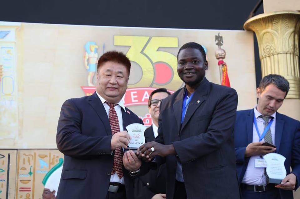 57227802_337375467130699_434554775145545728_n