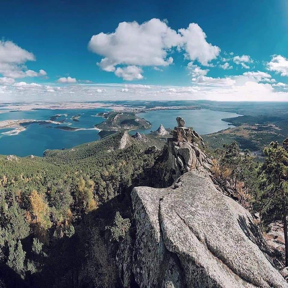 57373155_402523006967357_6464165078877863936_n