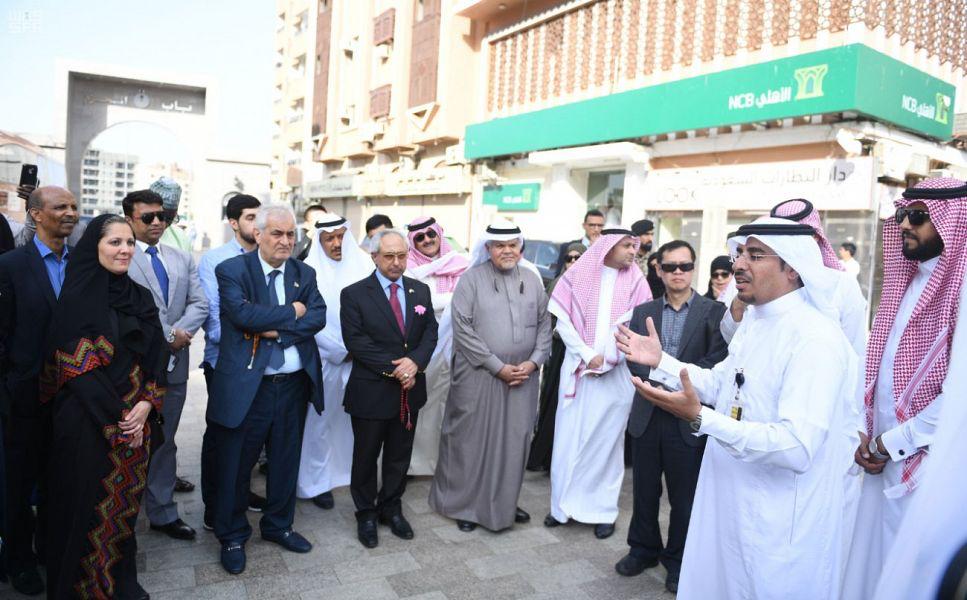 d0f5891b-7607-44a5-bcd3-0b81b98790d1