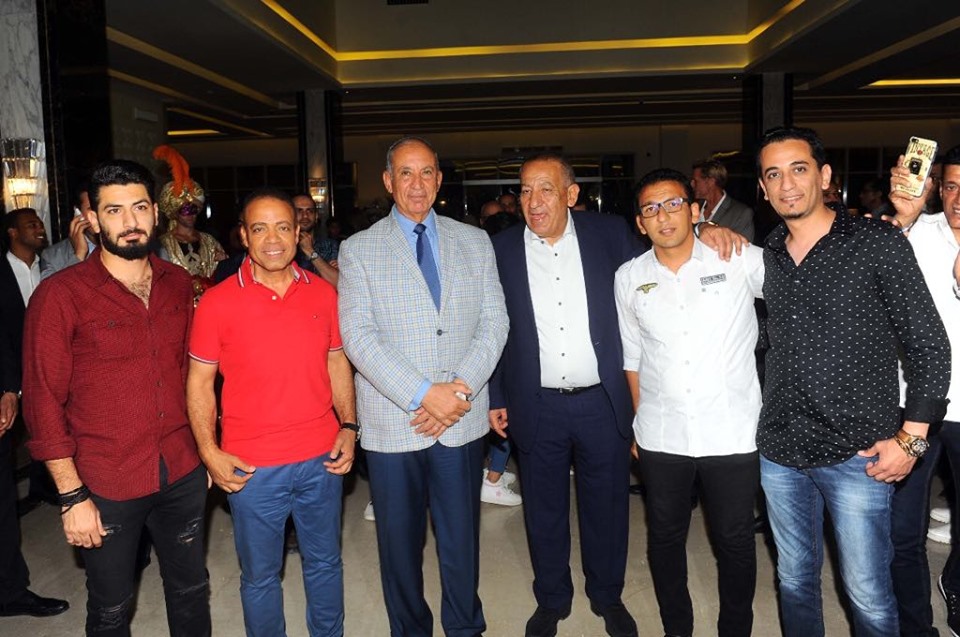 59285509_402931617104537_5696203481581355008_n