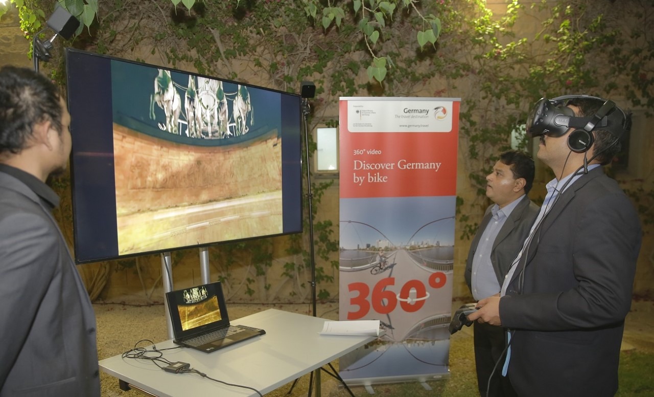 b7ceed44-9205-40ec-b393-97485b3c7f70