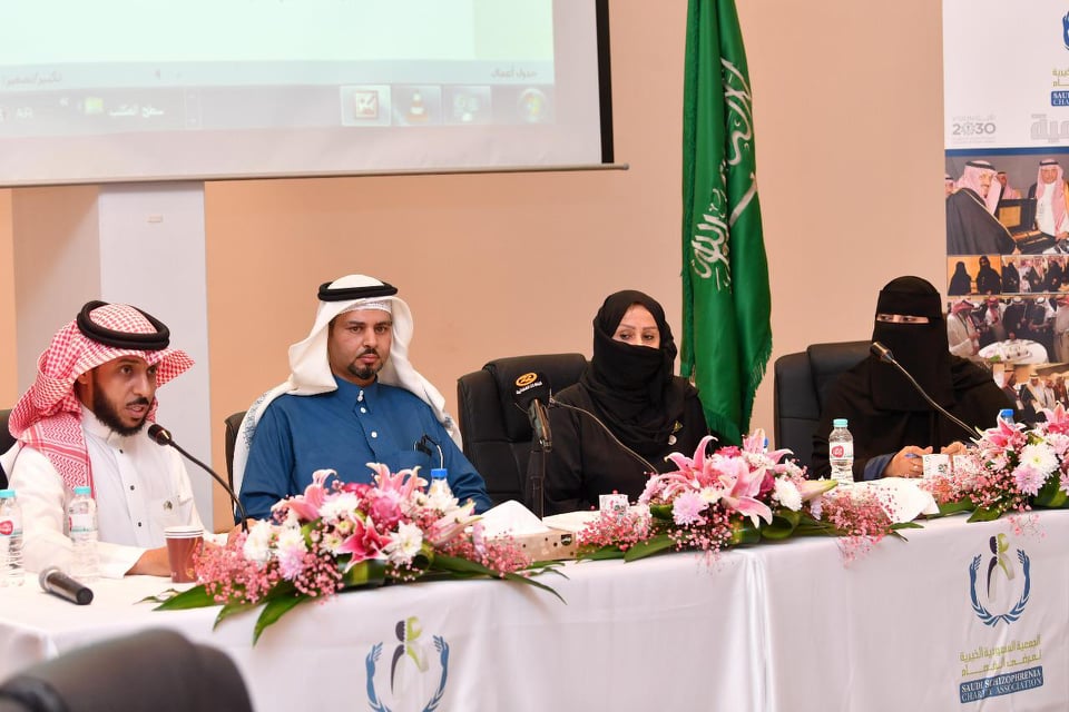 74467188_565066404296632_473737624348000256_n