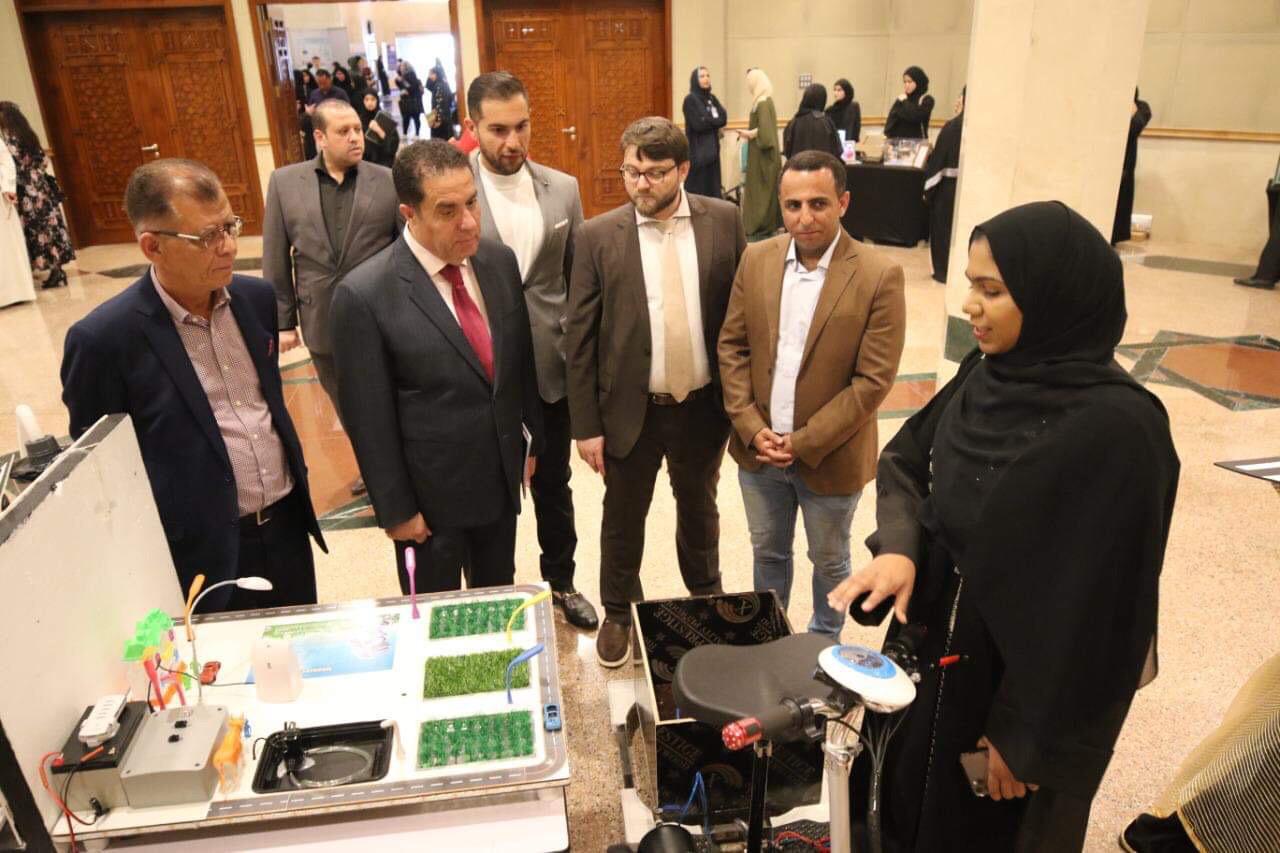 1b465559-3b0f-4ade-aed2-4ed59714d2b2