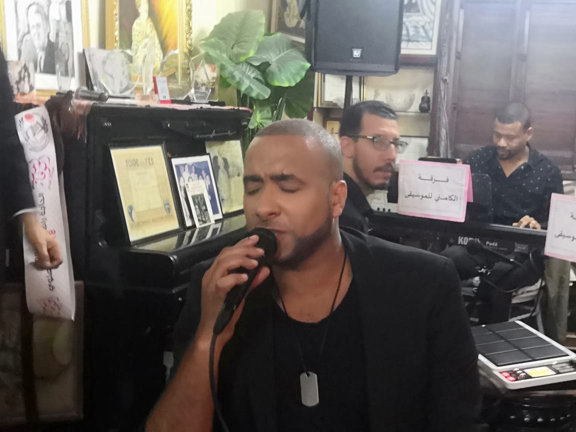 2a375953-56d4-4c09-a431-54d237547ef7