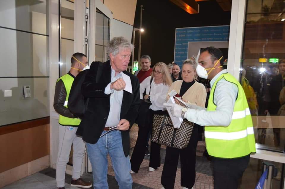 ad493777-778c-4a6b-8fd9-a39a93a0d714