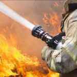 حريق ضحم بفندق غربي الصين.