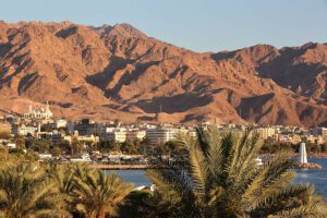 العقبة