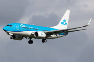 “kLM