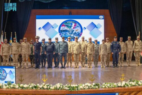 القوات الملكية السعودية تشارك في مناورات بحرية بمصر لرفع الجاهزية وتطوير منظومة التدريب
