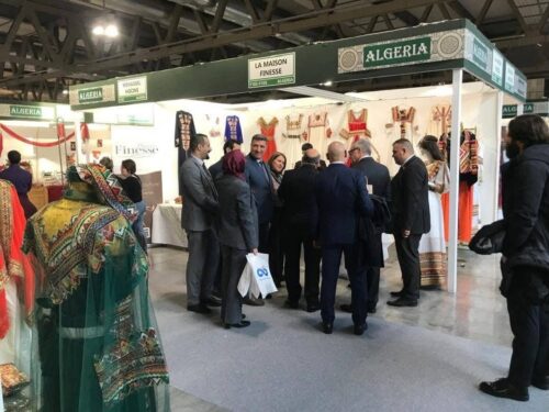 الجزائر تشارك في معرض الصناعة التقليدية بميلانو ARTIGIANO IN FIERA بإيطاليا