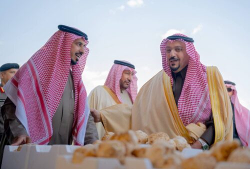 سمو أمير منطقة القصيم يزور مهرجان الفقع بمركز شري في نسخته الخامسة ويشيد بعوائده الاقتصادية