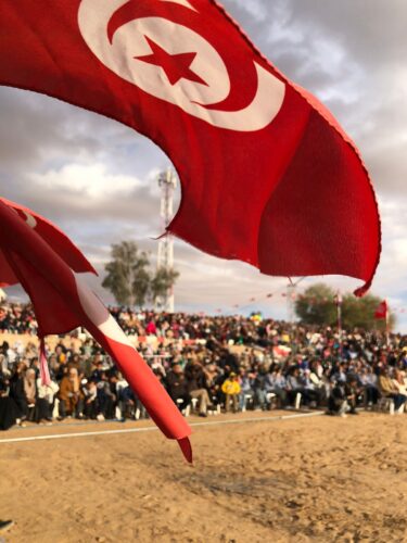 تونس، مهرجان “اللمّة” بالقلعة: حين يتحول الجمهور إلى حارسٍ للهوية وصانعٍ للحدث