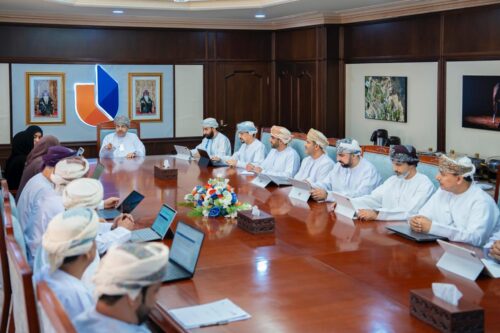 المجلس الأكاديمي بجامعة التقنية والعلوم التطبيقية يعقد اجتماعه الثالث للعام الأكاديمي 2025/2026