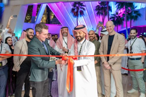 جولف السعودية تطلق “فايف آيرون جولف” في الرياض