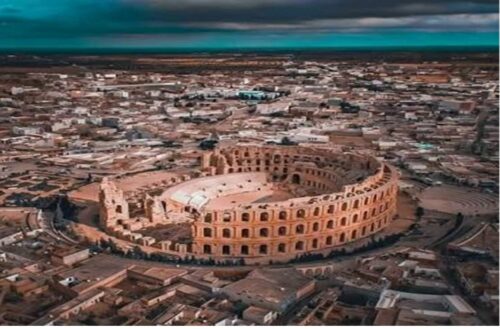 تيسدروس: مأساة الحجر الذي أبى الفناء في مسرح الجمّ