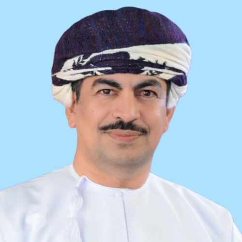 وزارة الإعلام العُمانية تحتفي بإطلاق الفيلم الوثائقي «الدختر طومس» توثيقًا لمسيرة طبيب كرس حياته لخدمة الإنسان