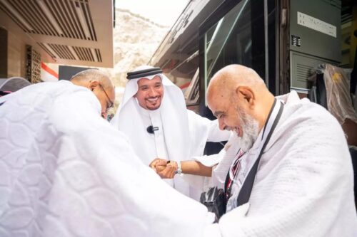 الضيافة المكية.. تقاليد اجتماعية وإنسانية متوارثة في خدمة الحجاج