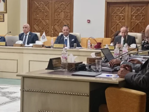 المنظمة العربية للسياحة تدعو لتخصيص خط هاتفي موحد 126 لتلقى بلاغات السائحين عند تعرضهم لأي مشاكل أثناء رحلاتهم السياحية بكافه الدول العربية