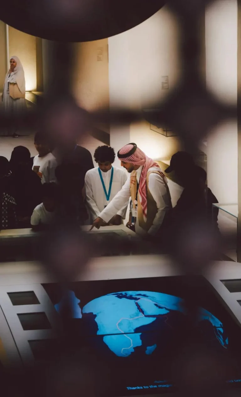 متحف البحر الأحمر” يطلق مخيمه الصيفي “العلوم والابتكار”