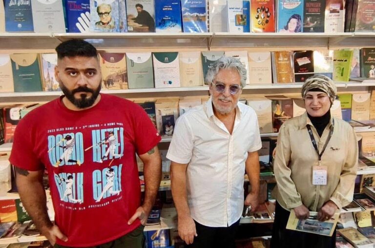 فنانون عرب في المعرض الدولي .. للكتاب عباس النوري بين الكتاب والفن علاقة ابداعية