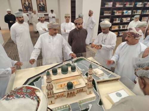 من حصن طاقة إلى جامع الشيخ مستهيل.. وفد الملتقى الصحفي يتعرف على تاريخ الولاية ومقوماتها الثقافية والسياحية