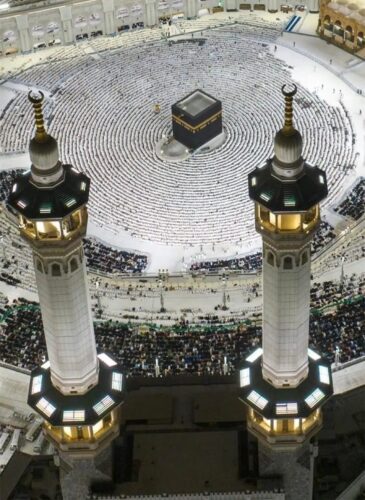 مكة المكرمة.. ذاكرة بصرية تختزن قدسية المكان وجمال التفاصيل
