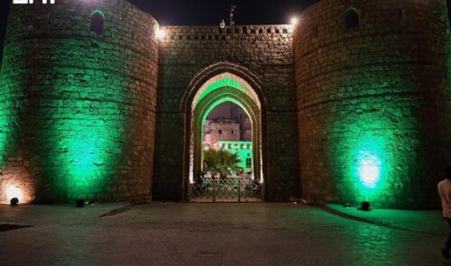 جدة التاريخية تحتفل باليوم الوطني السعودي ال٩٦ بتجارب تجمع الثقافة والفنون والموروث التراثي الشعبي
