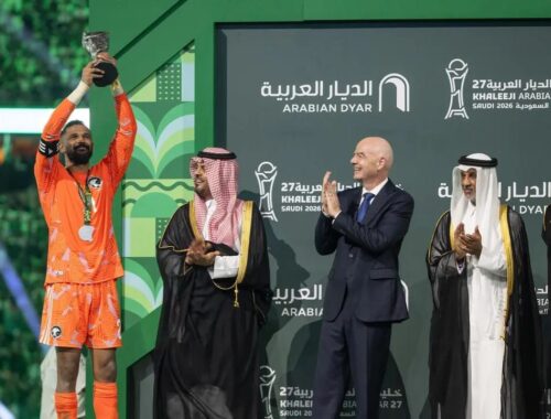 تحت رعاية خادم الحرمين الشريفين ونيابة عنه.. نائب أمير منطقة مكة المكرمة يتوّج المنتخب السعودي بكأس “خليجي الديار العربية 27” لكرة القدم
