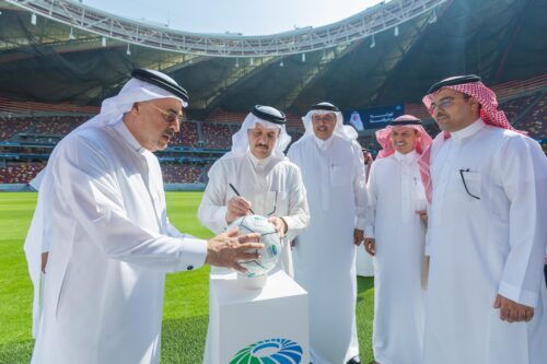 سمو أمير المنطقة الشرقية يطّلع على مستجدات مشروع ملعب أرامكو