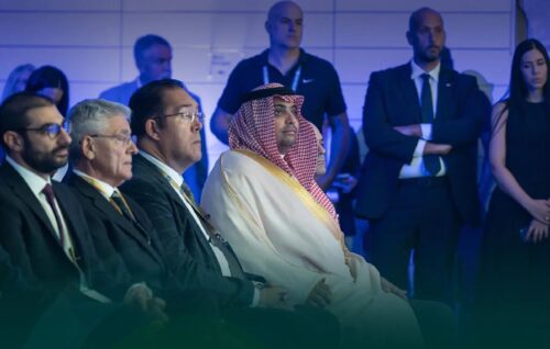 وفد المملكة المشارك بأعمال القمة العالمية للمجلس العالمي للسفر يلتقي وزير السياحة والأثار المصري